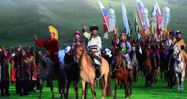 17万人损失10万也要东归！新疆巴州蒙古族的传奇，乾隆回应太硬气