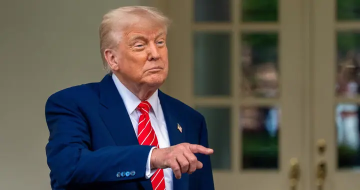 丹麦放话不再接受中国投资，不到3天，特朗普反手一记闷棍