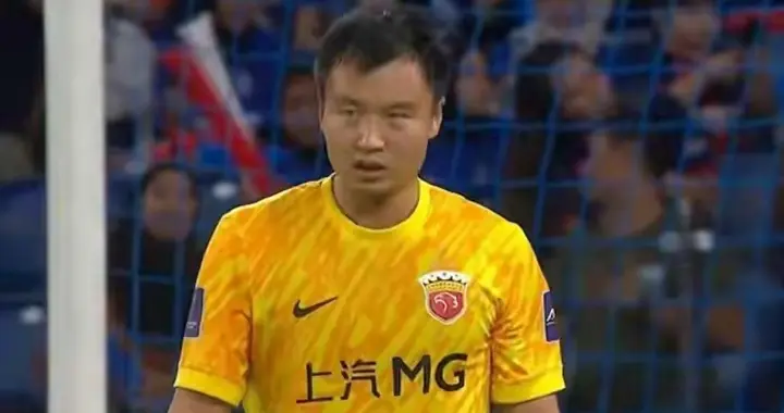 陈威受上天眷顾屡献神扑，海港客场0:0逼平柔佛拿到第二个积分