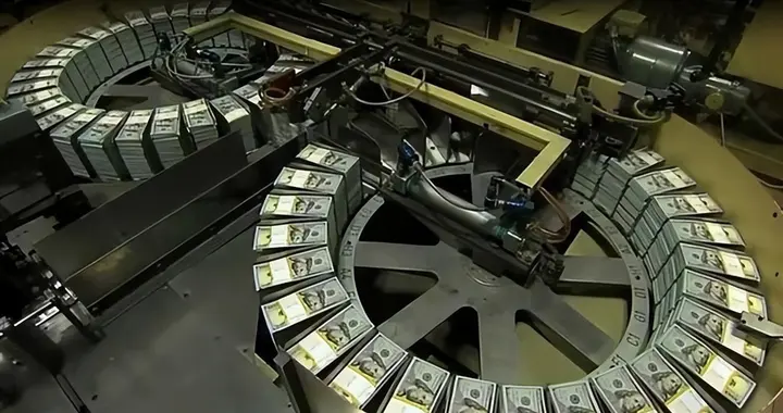 一旦美国狂印37万亿美元，把欠债都还了，会发生什么