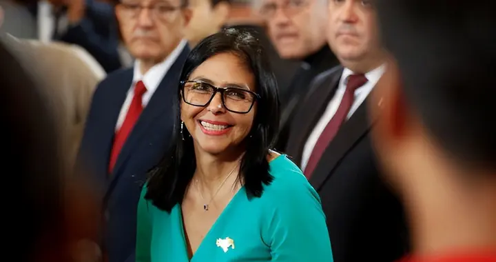 旧部全不留！出卖石油换权，德尔西真能握住委内瑞拉的枪杆子吗？