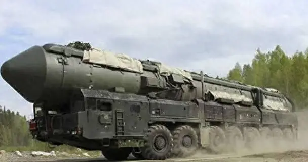 俄军多种核导弹发射，普京明白告诉西方：战斗打响俄方将肢解北约