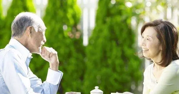 老人有退休金和没有退休金差别很大吗？