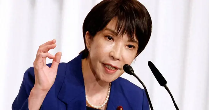 普京挺身：高市早苗跟中国杠上，克宫发声，北方四岛日本拿不到了