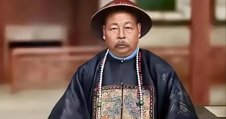 清朝七品小官斩杀二品大员竟然没事？还得到了左宗棠的力挺？