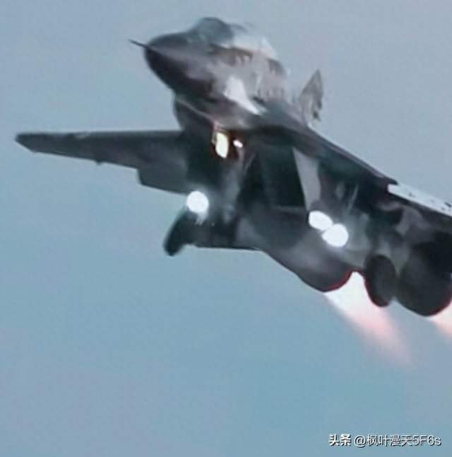 武契奇买中国导弹，拿到的那点“小折扣”，却让克罗地亚彻夜难眠