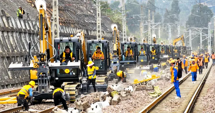 总投资206亿，时速250km/h，四川又一高铁项目上马！串联4座城市