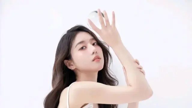《李凯馨录音“闹笑话”：〈赴山海〉与商业合作“跟着遭殃”》