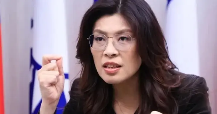 郑丽文最有可能代表蓝营参选2028！