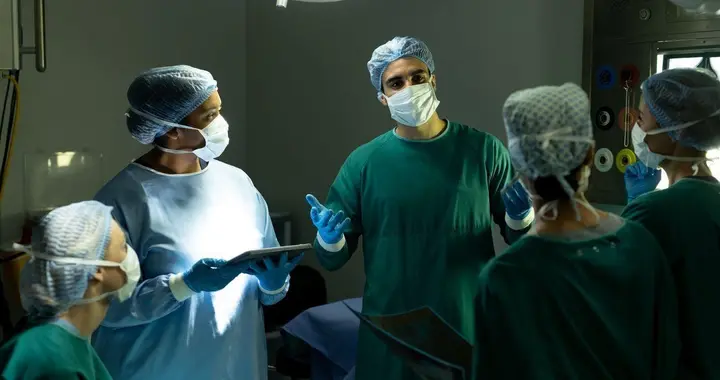 案例回顾：外聘专家手术后患者死亡，未充分告知手术方案医方担责