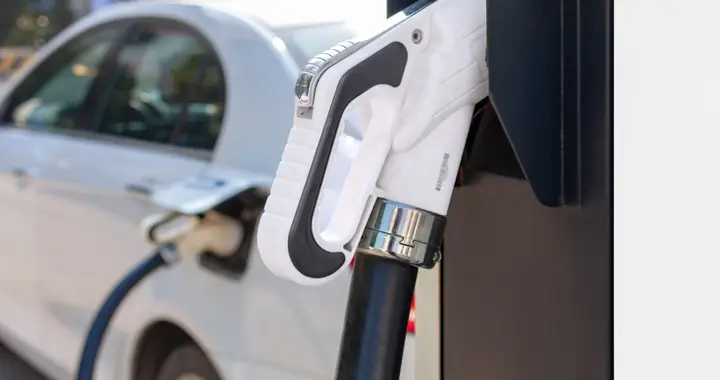 打破葡萄糖垄断！科学家开发“新能源”CAR-T，抗癌能力提升3倍