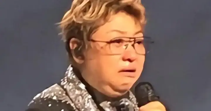 韩红风波没完？文件曝光遭刻意抹黑，她一个举动，让黑粉无言以对