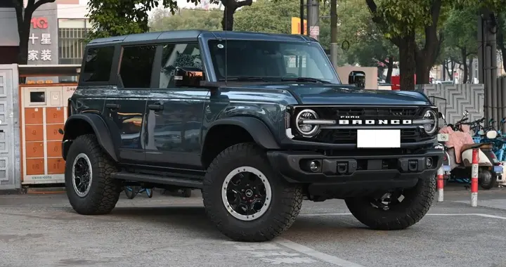 实拍26款福特烈马，标配透明底盘+全时四驱，这颜值你受得了吗？