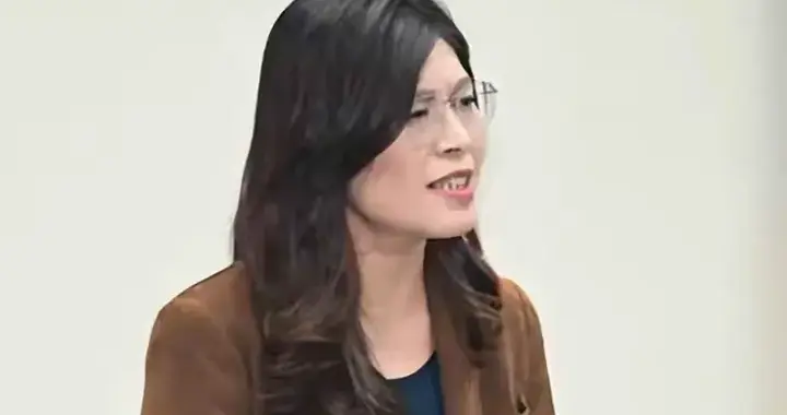 郑丽文有大动作，蓝营云林主管换将；侯友宜不装了，拒绝与郑同台