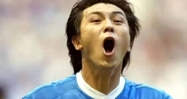 “酷哥”张玉宁:03年德比战“玉面倾城”，此后光速下坠，怪谁？