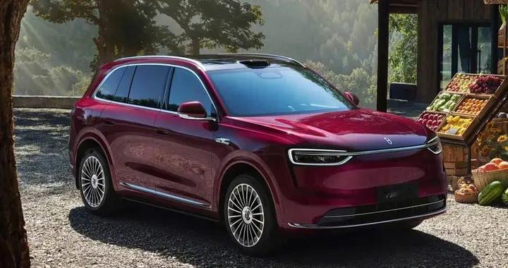 一炮而红！11月热销25264辆，华为新车真太香了，还要啥理想L7？