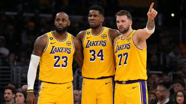 篮球之家MEFU：森林狼戈贝尔是沉退打法