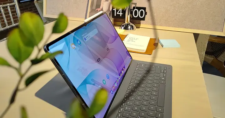14.6寸！不卷小屏玩大屏，三星Tab S12系列怎么敢