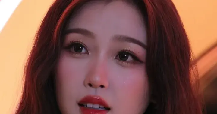 虞书欣"明星生图 "明星脸 "明星高清图片 "贴脸拍