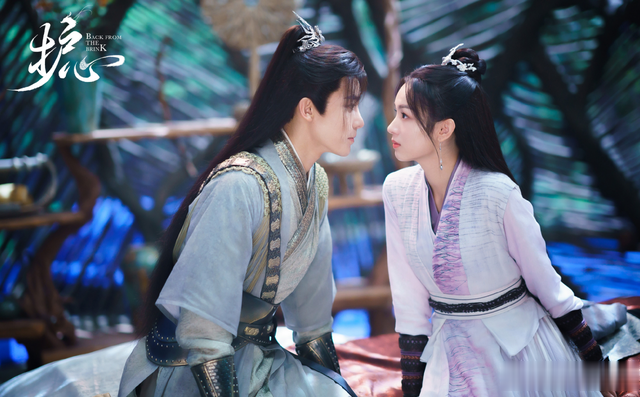 《护心》这该死的CP感，越看越上头，是双向奔赴的救赎