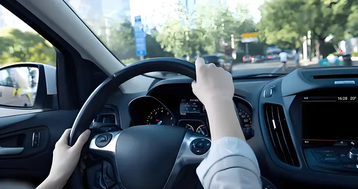 导航不会提醒！5条高速保命规则，结合智能车技术，老司机都在传