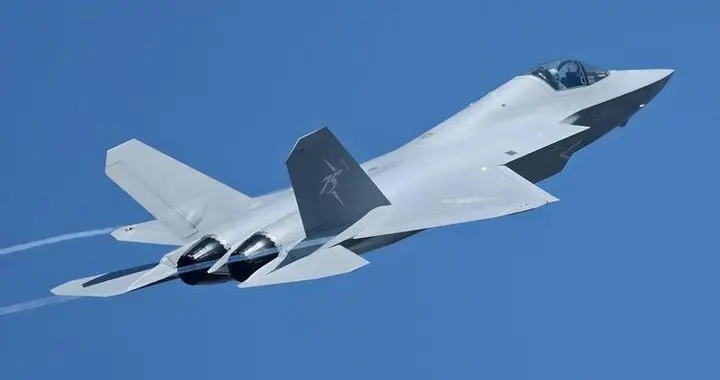 直径不到头发丝的1/10！歼-20“靠山”曝光，外媒：严重低估中国