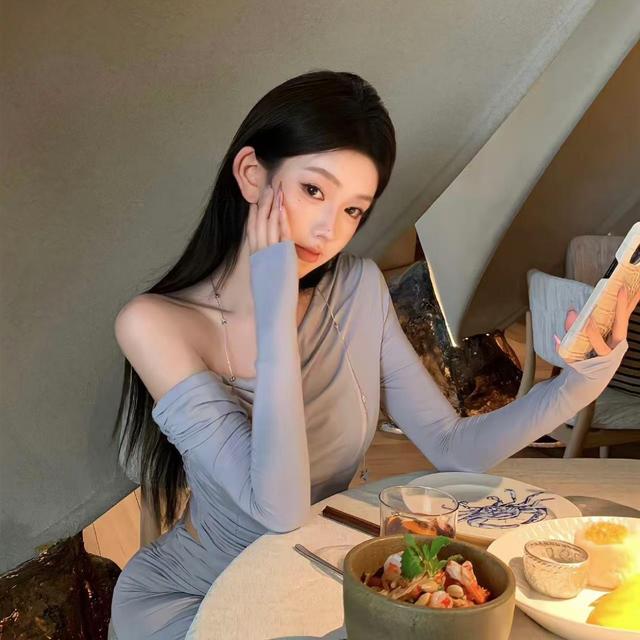 领导对女下属有好感，多半会有以下三种表现，别不信