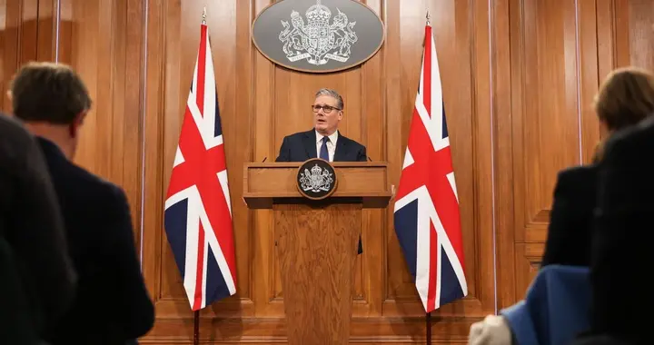 盟友都是“纸老虎”，特朗普正式摊牌：美国必须退出北约