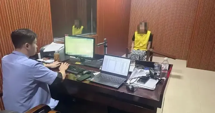 疯狂！“榜一大姐”半年打赏206万，用的全是公司的钱！