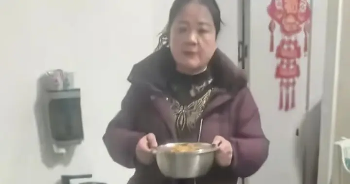 山东籍货车司机因大雪滞留河南，却被温暖红了眼眶