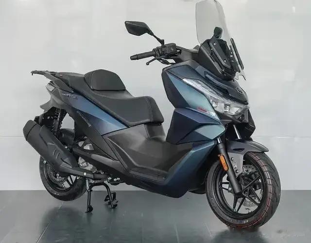 250级别踏板车热度第一的无极SR250GT，它到底有何魅力？