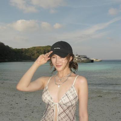 娱乐足记：孟佳最新物料 x 好友聚会真开