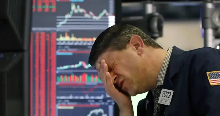 大举涌入中国，美国经济或将彻底崩溃？中国反成全球资本避风港？