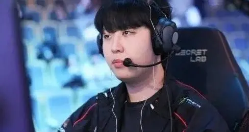 AL全员“逃兵”火了！Kanavi暗讽LPL引争议，小吕布清算最大宿敌