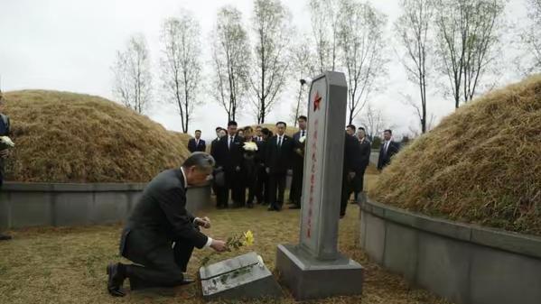 古今历史：外长一跪，中华儿女都泪流！千里