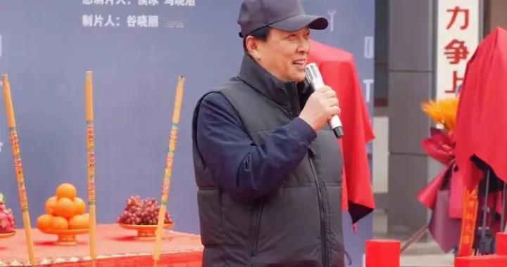 唐国强演短剧，这波操作太“上头”！