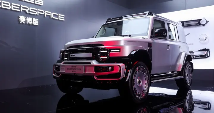 iCAR超级V23全面进化，兼顾可玩性与个性化的科技方盒子