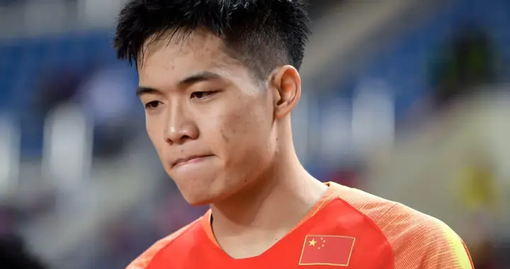 国脚段刘愚为何排他之后？看过这场比赛，才明白韩鹏没有偏爱！