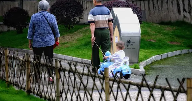 65岁+新老人崛起：养老不再看孩子，只为取悦自己