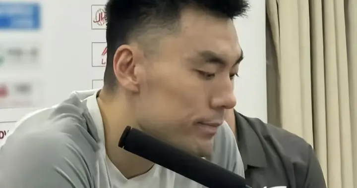 李晓旭宣布退役，生涯21年，竟然赚到了那么多钱！