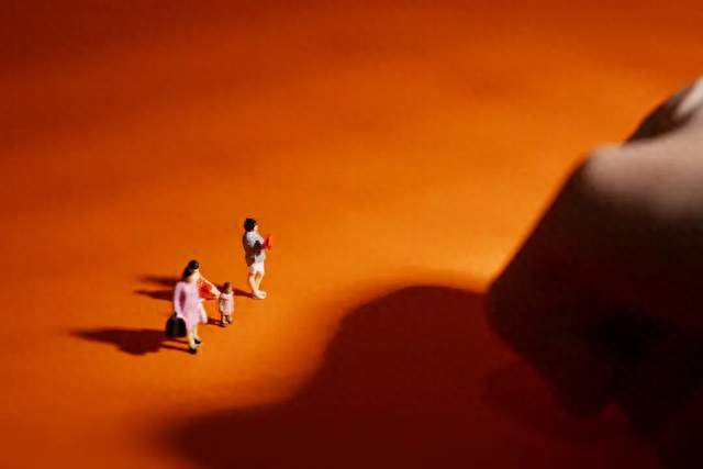 婚内出轨生私生子：婚姻里的破碎困局