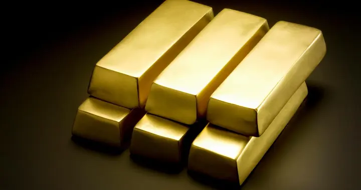 避险情绪升温 黄金价格小幅走高 关注美联储会议纪要与就业数据