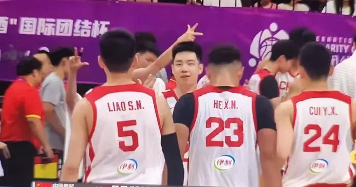 男篮74-63力克格鲁吉亚，廖三宁连续两场15+，李弘权庞峥麟强硬