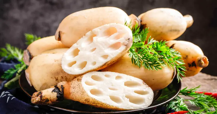 莲藕集中上市！医生提示：高血压患者吃莲藕，牢记这4点稳血压