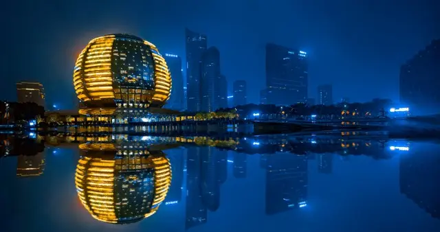 杭州网红大撤退：一场“风水”，终究没火过现实