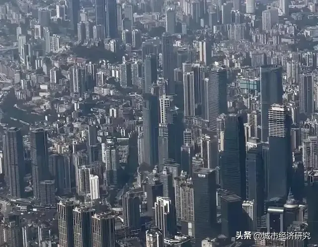 2024年西部GDP前三城与中部GDP前三城经济巅峰对决