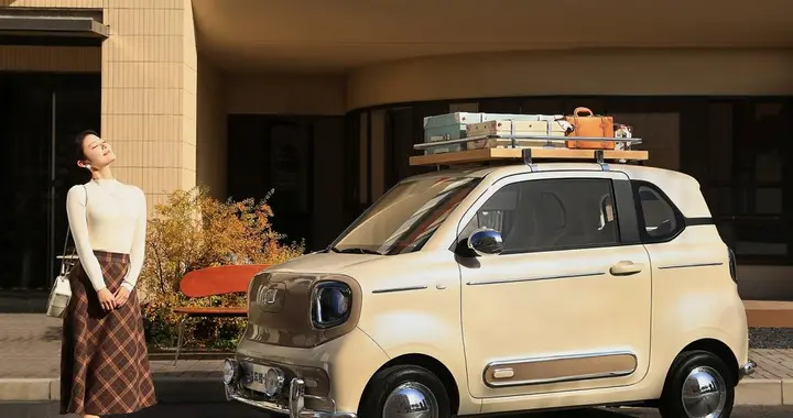 售价4.59万 一汽奔腾小马“摩登马” 让出行生活进入“摩登时代”