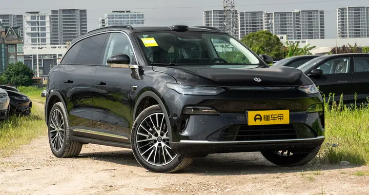 15万级中型SUV怎么选？看这款，续航、配置、辅助驾驶都到位