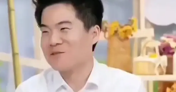 每月检测费近百万都没效果？张雪峰的话，董宇辉没听进去