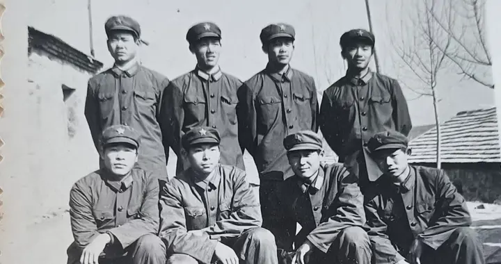 能否组织大型战友聚会，这得按退役军人年龄来区分，不可一概而论